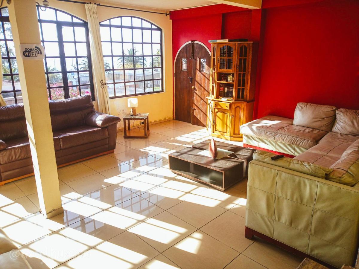 Hotel Huasco Buitenkant foto