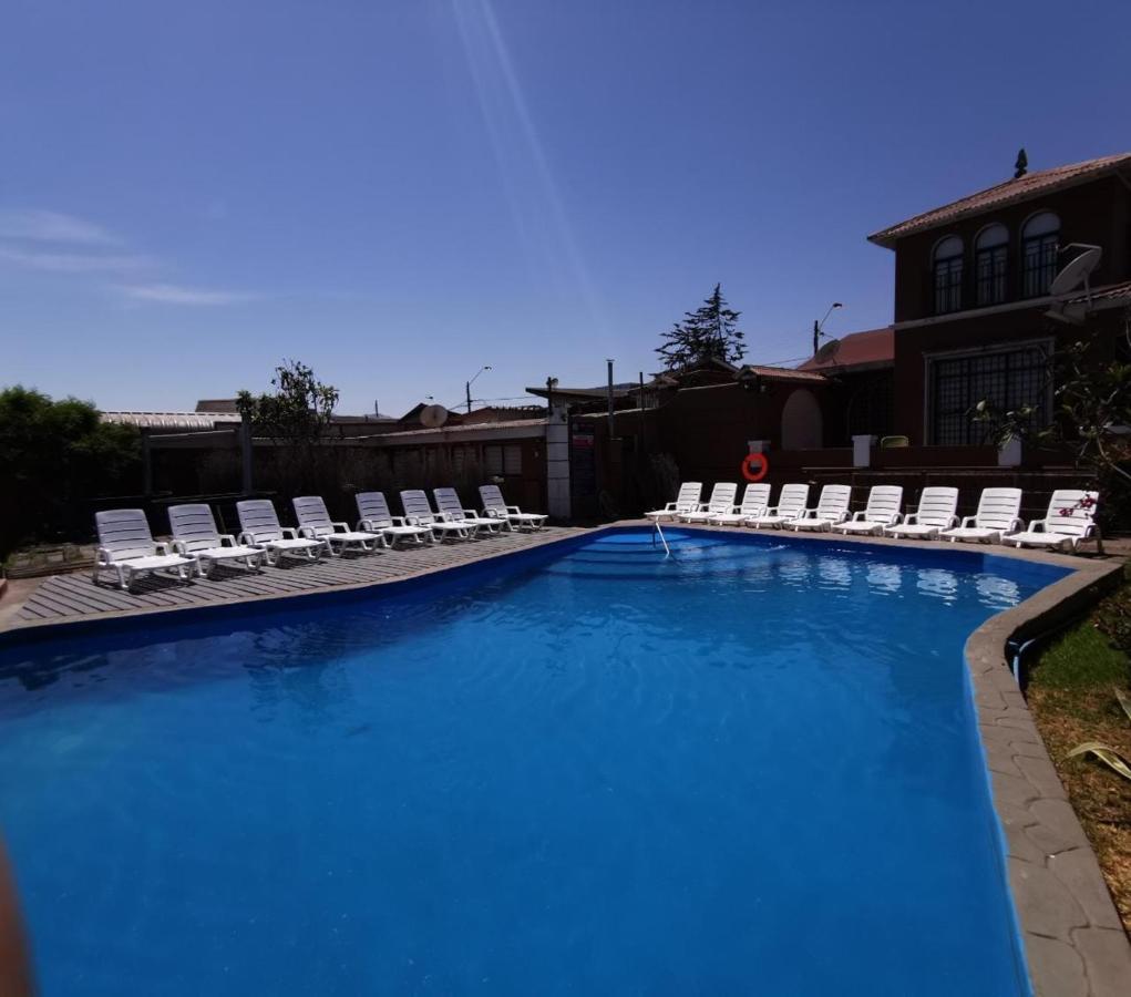 Hotel Huasco Buitenkant foto